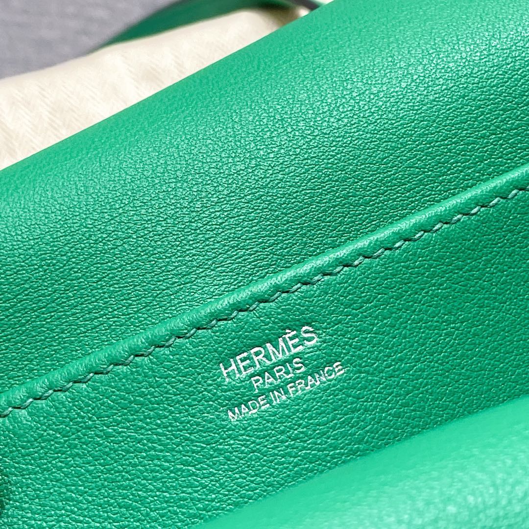 Hermes Mini Halzan 22 Handbag Shoulder Bag In Green Swift Leather